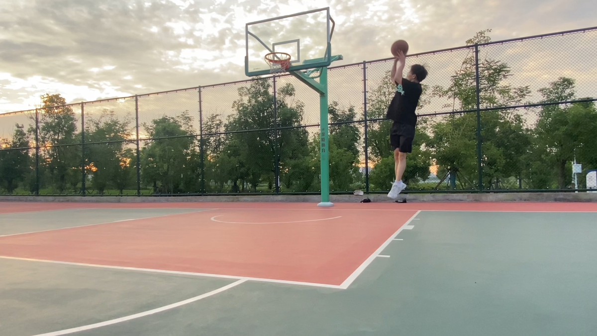 篮球体能趣味训练十法是什么_1